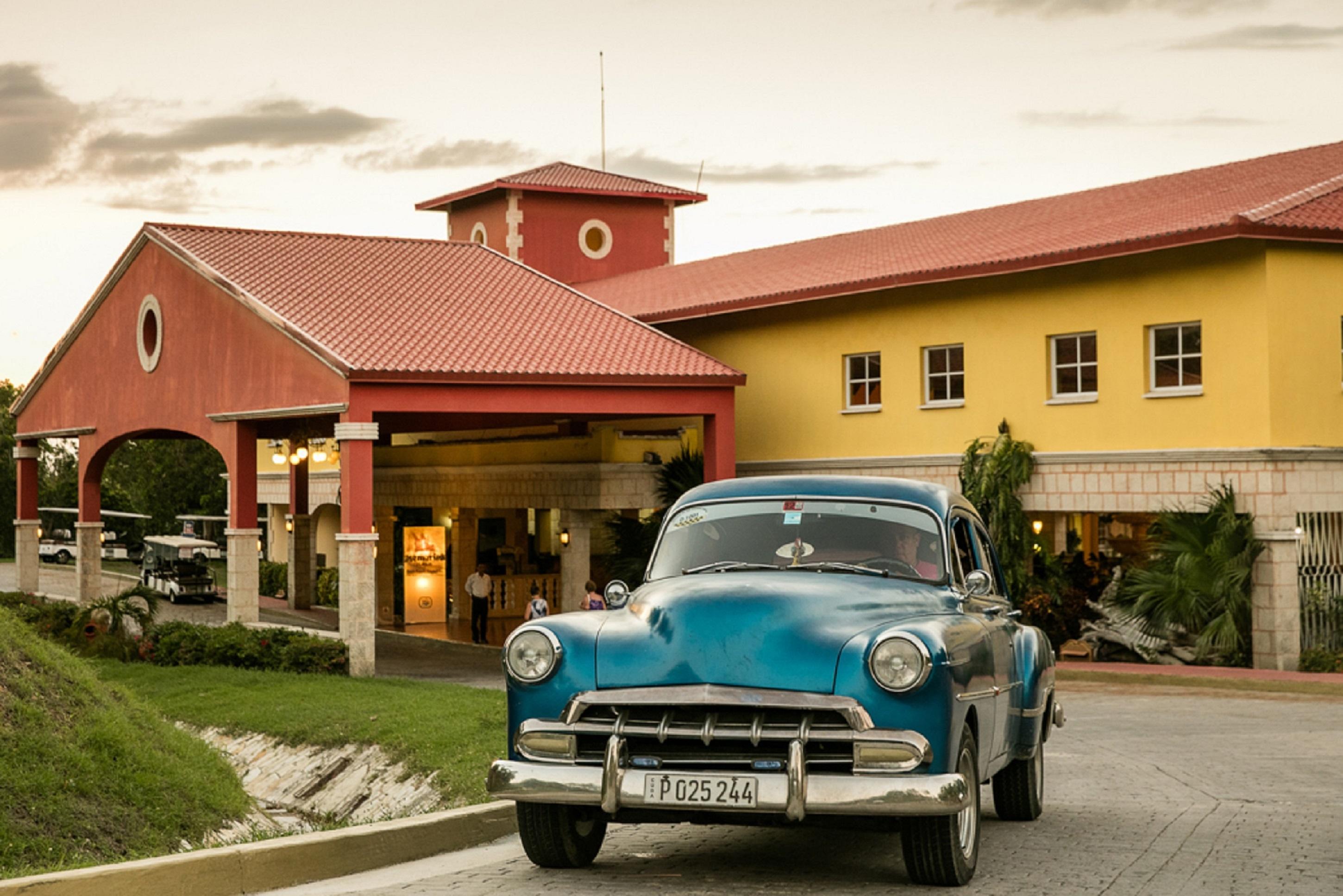 Hotel Holguin (Adults Only) Playa Yuraguanal Exterior photo